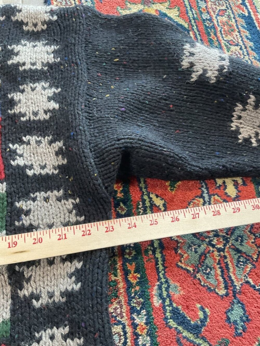 VTG Woolrich Aztec Pattern Sweater Men’s XL Multi Color Pattern Rare Wool - Picture 6 of 9